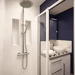 Champs-elysees - Prestige With Lift Avenue Matignon Appartement *