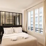 Champs-elysees - Prestige With Lift Avenue Matignon