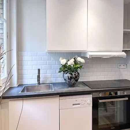 Champs-elysees - Prestige With Lift Avenue Matignon 巴黎