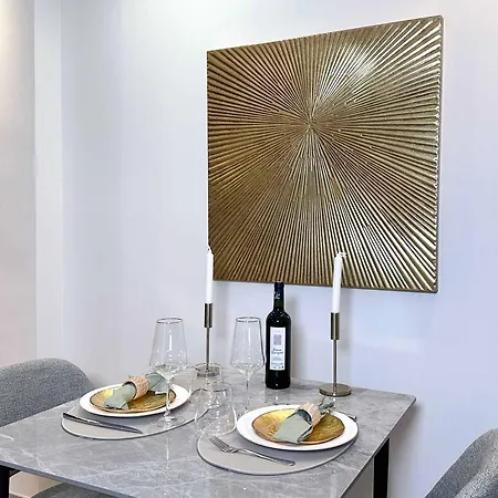 公寓 Champs-elysees - Prestige With Lift Avenue Matignon *