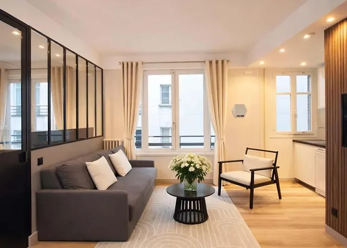 Champs-elysees - Prestige With Lift Avenue Matignon 아파트