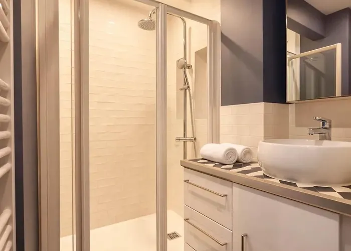 Champs-elysees - Prestige With Lift Avenue Matignon