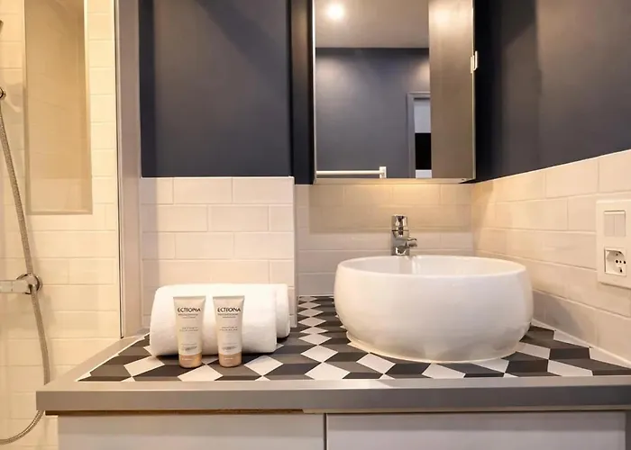 Apartament Champs-elysees - Prestige With Lift Avenue Matignon Paryż